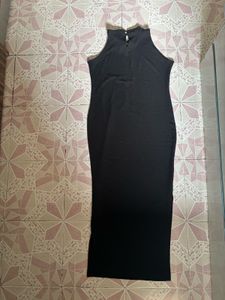 Black Bodycon Dress with side slit and freeb