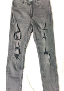 H&M Super Skinny Ripped Jeans