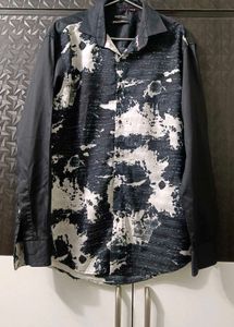 Black Nd White Shirt