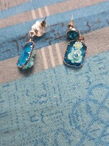 Sparkling Blue Gemstone Earrings