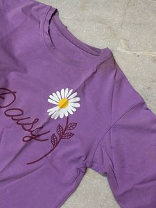 Cute Purple "Daisy" Graphic Tee