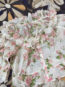 Floral Print Top with Lace Trim