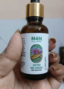 N4N Saffron and Chandan Night Repair Serum & moist