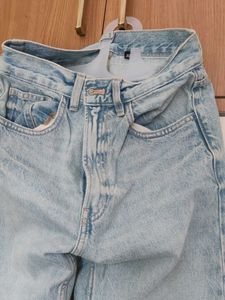 Light Wash Wide Leg Jeans