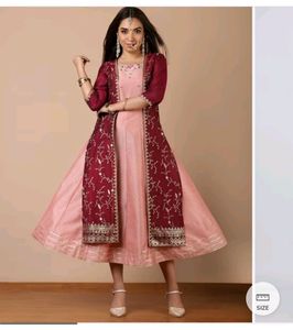 Avaasa set, new without tag