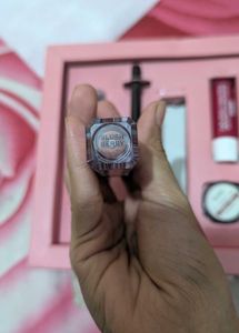 Nourish Mantra Urban Rani Makeup Kit