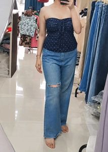 distress jeanss trendyy best fit my personal fav❤️