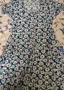 Floral Knee-length Dress