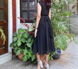Black Crown Neck One Peice Dress[NEW]