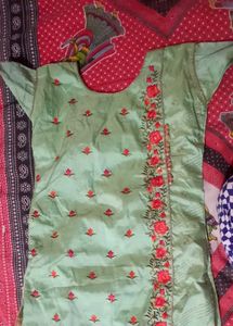 Beautifully Embroidered Mint Green kurti nd pink d