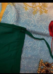 💚90s Bollywood Green Embroidered Ethnic Blouse💚