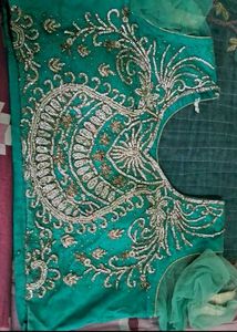 woman lahaga choli