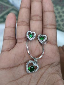 American Diamond Silver Green Pendant Set