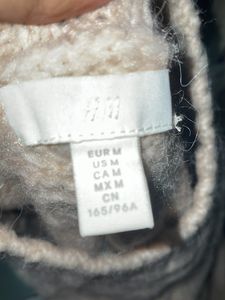 rory gilmore cable knit sweater