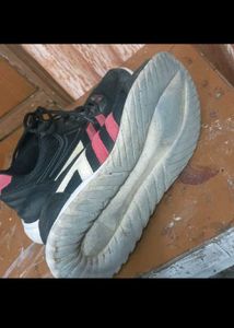 Men's Black Running Shoes