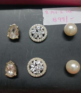Avon Brand New 4 In 1 Earrings Set