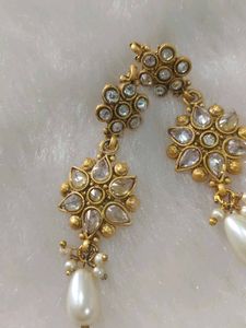 Exquisite Gold-Plated Pearl Drop Earrings