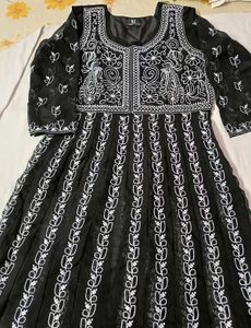 Elegant Black Embroidered Cotton Kurta