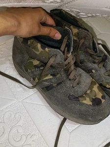 Men's Camo High-Top Sneakers