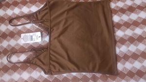 L size Lace Trim Cami Top