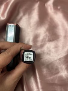 Lakme Xtraordin-Airy Lip Mousse