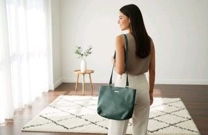 Stylish Green Shoulder Bag