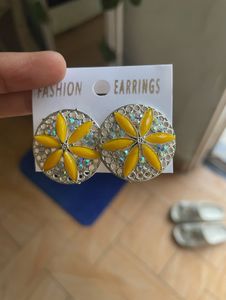 Fashionable Heart Design Earrings