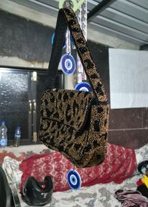 Sparkling Beaded Leopard Print Shoulder Bag