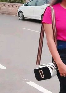 Chic Crossbody Bag with Stylish Strap