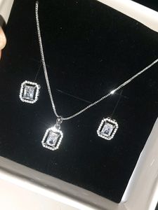 AD Pendant With Earrings