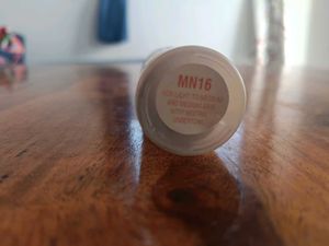 Insight True Skin Serum Foundation