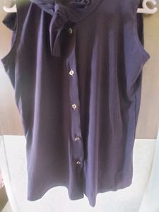 Like New Girls Top For Jeans