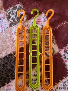 Space Saving Clothes Hangers (Set of 3)