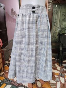 NET Ladies High-Waisted Plaid Maxi Skirt