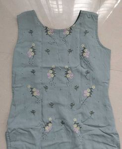 Embroidered long kurta