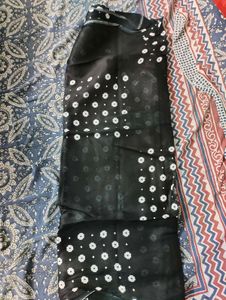 Combo of black dupatta and 02 earrings