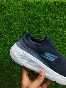 full comfortable shoes