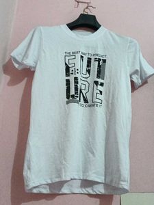 white T-shirt XL size 🥰new