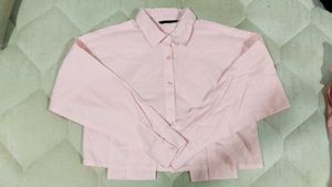 Classic 🔥 Pink Cropped Button-Up Shirt