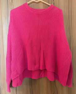 Chic statement pink sweater