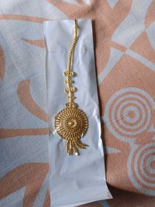 Golden Maang Tikka