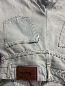 Baggy Light Wash Cargo Jeans