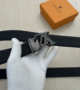 Louis Vuittion Designer Logo Belt