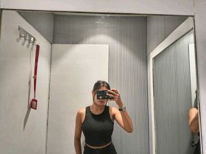 Sleek Black Ribbed Tank Top