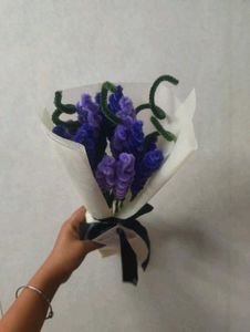 Handmade pipecleaner Lavender Bouquet