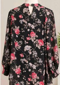 Elegant Black Floral Top for Women 🌹