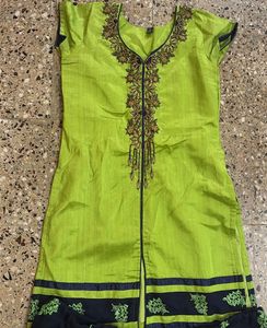 Vibrant Lime Green Kurta Set with Intricate Embroi