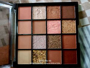 Eyeshadow Palette - Earth Tones & Shimmer