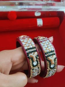 Multiple Set Of Heavy Kada Bangle Sets