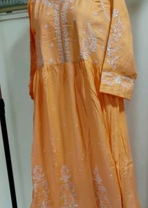 Elegant Peach Embroidered Kurta